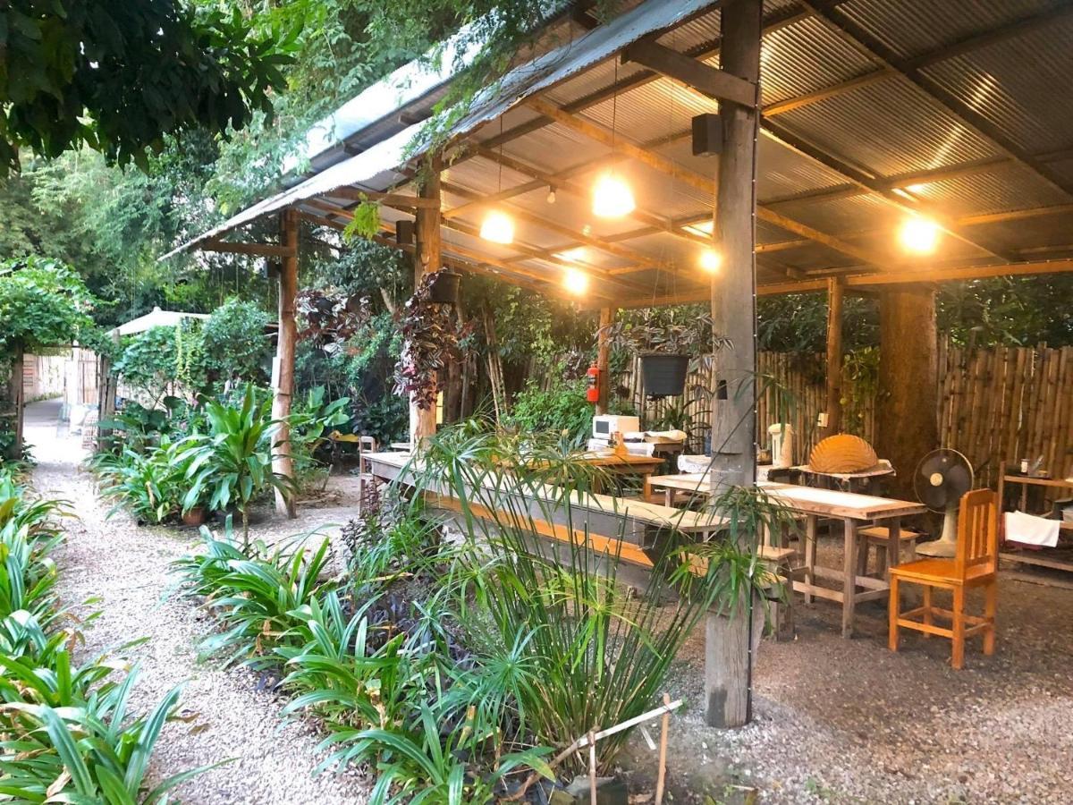 Bed and Breakfast Lanna House Lanna Hut Chiangmai Chiang Mai Exterior foto